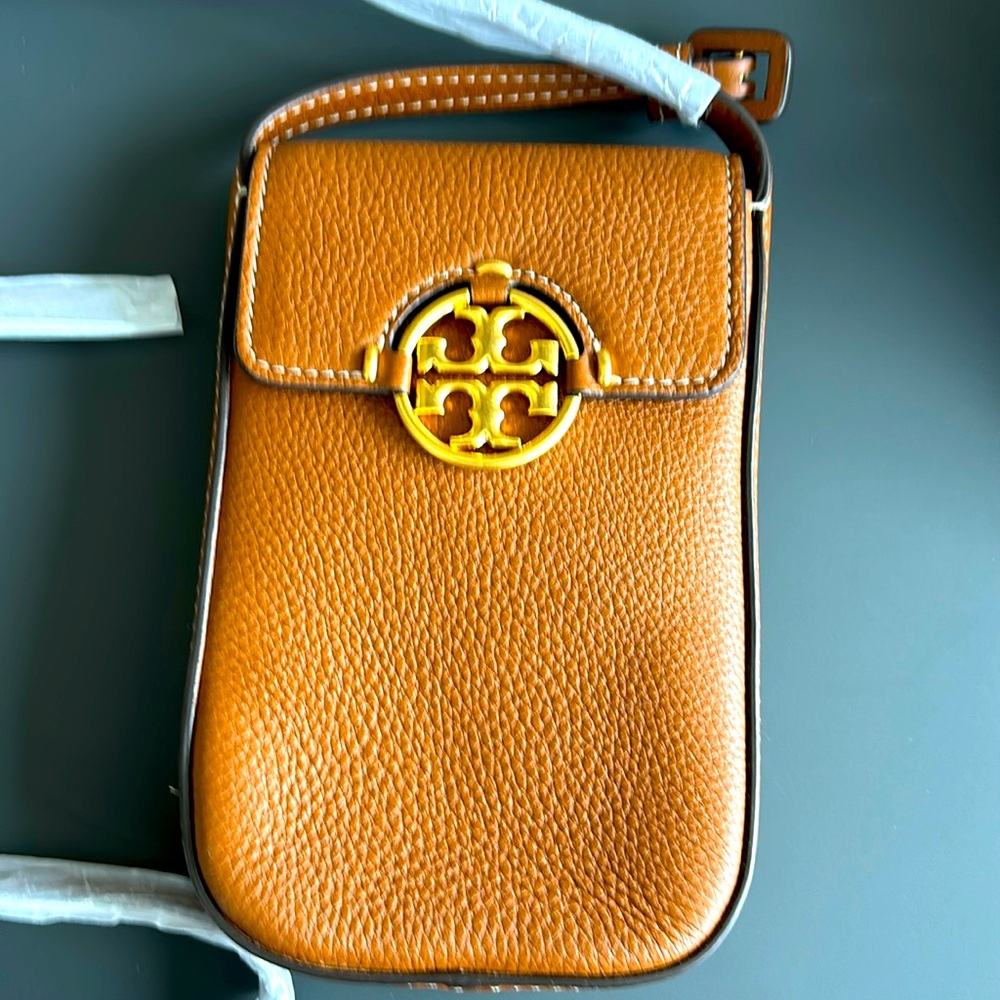 NWTs Tory Burch Miller Phone Cross body